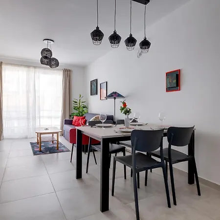 아파트 Charming Apartment, Your Perfect Getaway