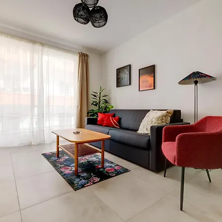 Charming Apartment, Your Perfect Getaway