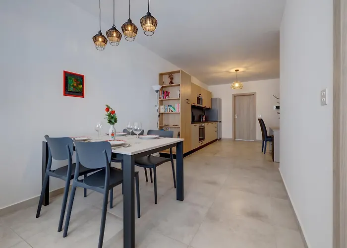 Apartament Charming Apartment, Your Perfect Getaway