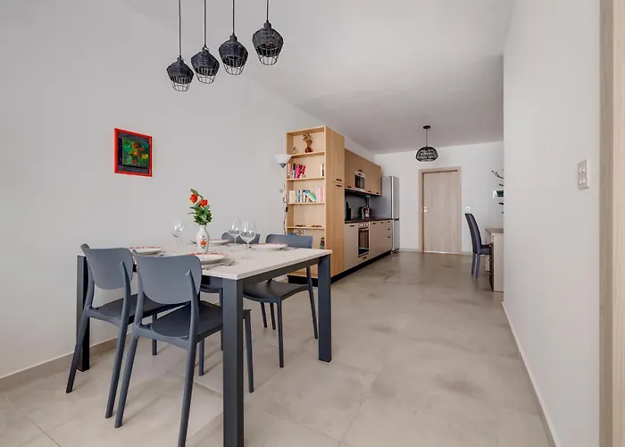 Charming Apartment, Your Perfect Getaway Apartament