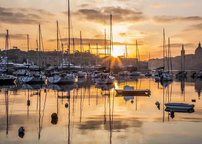 Charming Apartment, Your Perfect Getaway *